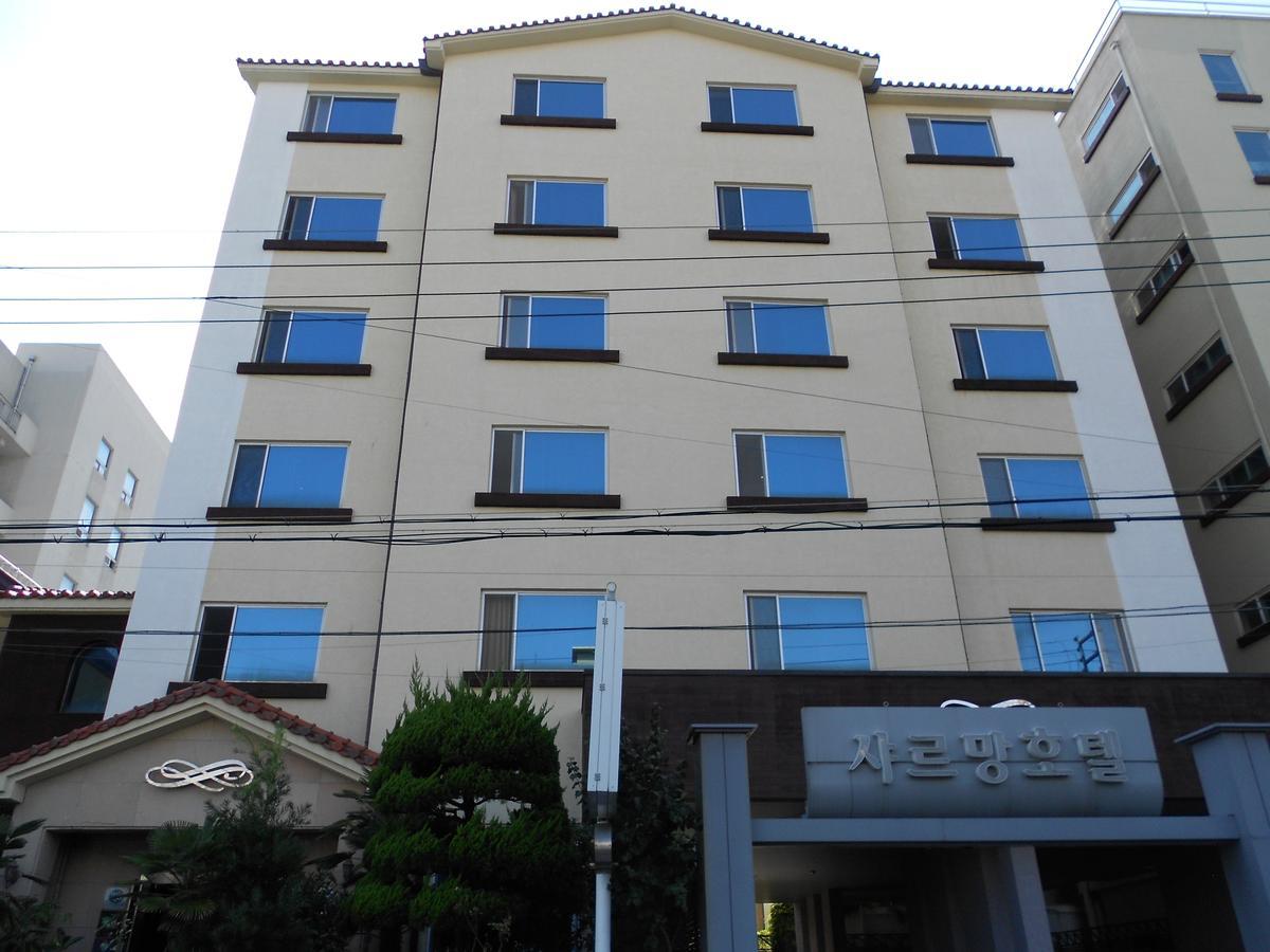 Charmant Hotel มกโพ ภายนอก รูปภาพ