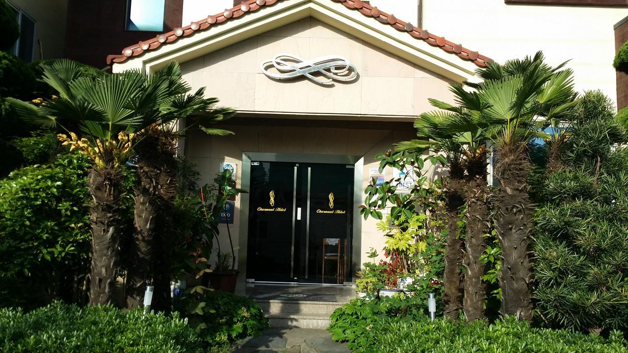 Charmant Hotel มกโพ ภายนอก รูปภาพ
