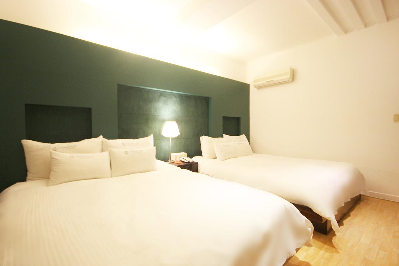 Charmant Hotel มกโพ ภายนอก รูปภาพ
