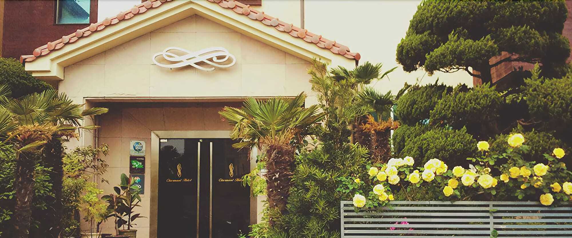 Charmant Hotel มกโพ ภายนอก รูปภาพ